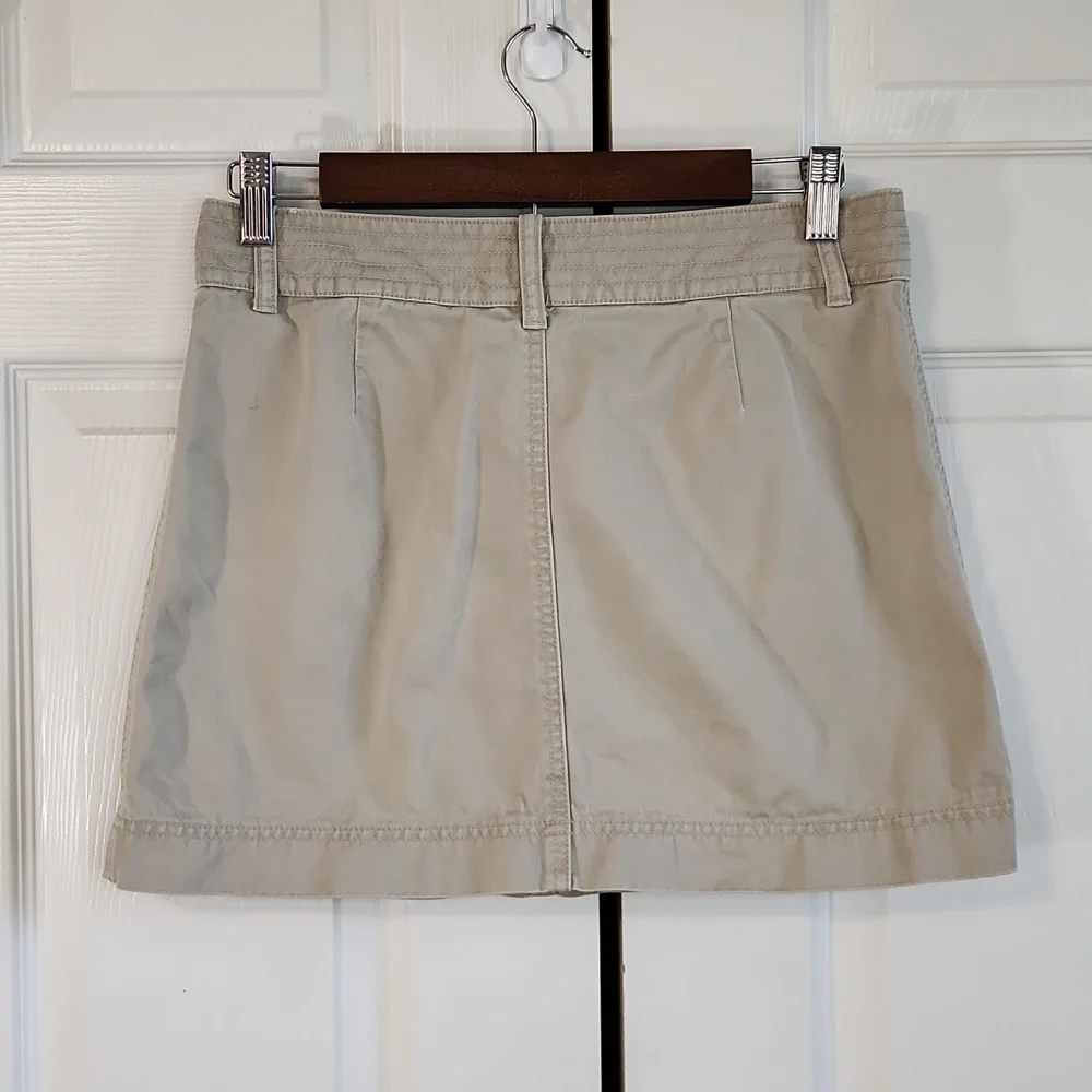 American Eagle Khaki Wide Belt Mini Skirt Size 2 100% Cotton Neutral Y2K Granola
